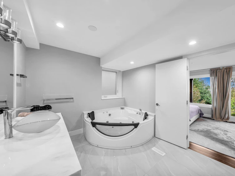 4626 Woodgreen Drive, West Vancouver, BC, V7S 2V2 - 29