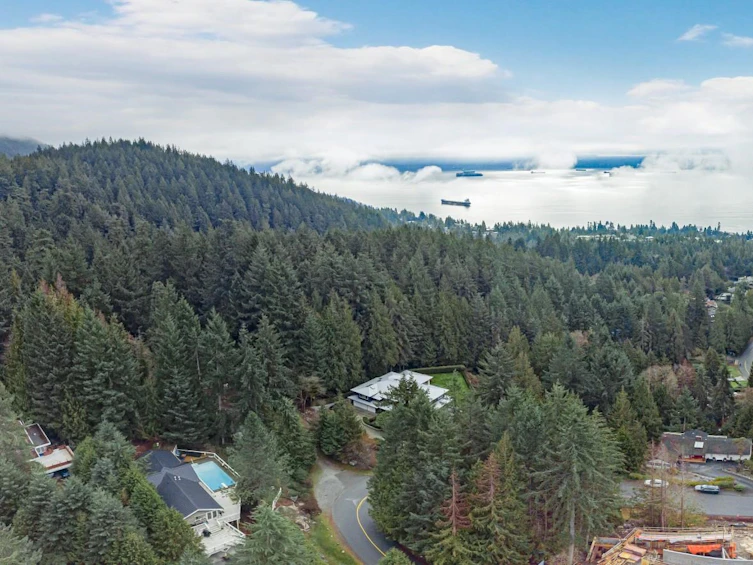 4626 Woodgreen Drive, West Vancouver, BC, V7S 2V2 - 38