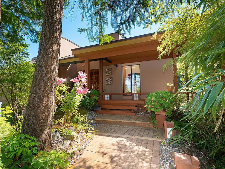 941 Valhalla Place, Bowen Island, BC, V0N 1G1 - 3