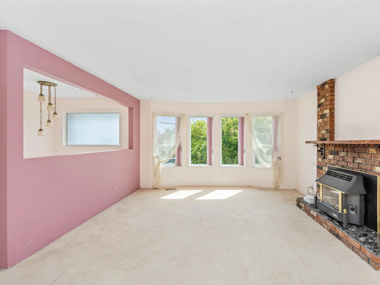 33351 Whidden Avenue, Mission, BC, V2V 4Z6 - 2