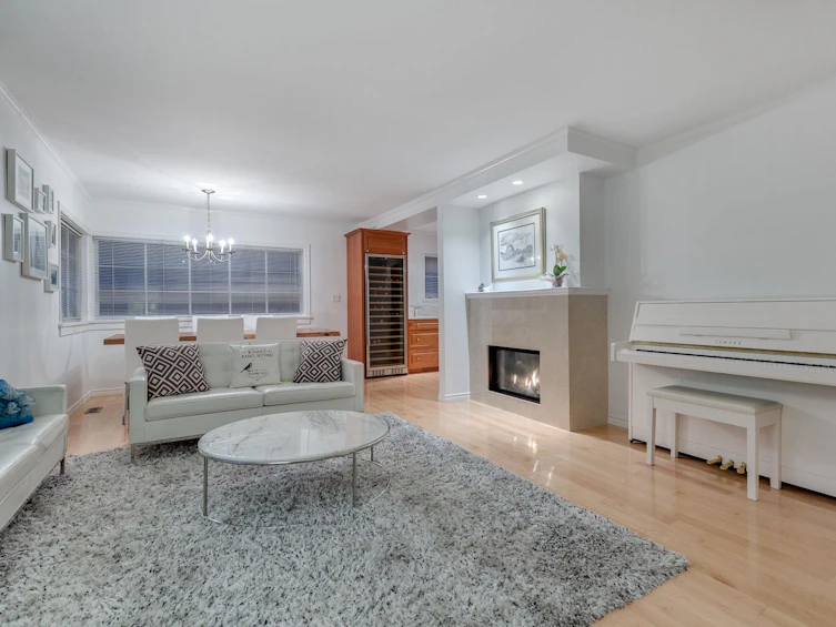 6431 Rosebery Avenue, West Vancouver, BC, V7W 2C5 - 3