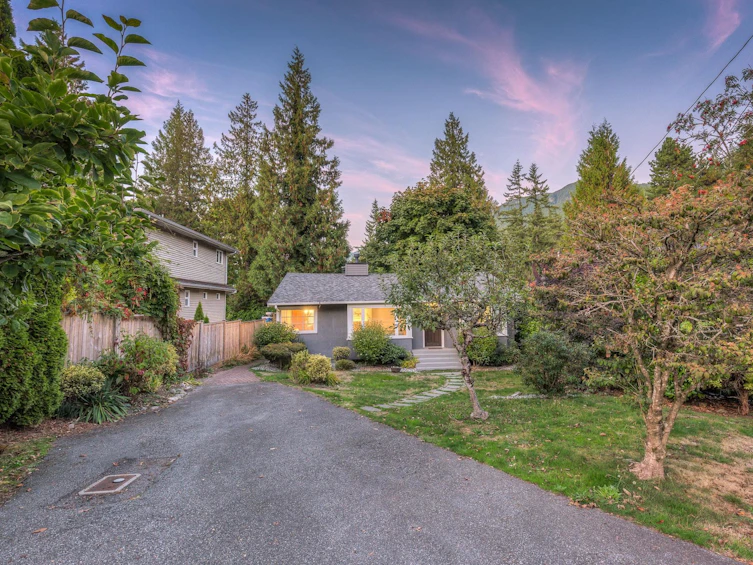 6431 Rosebery Avenue, West Vancouver, BC, V7W 2C5 - 20