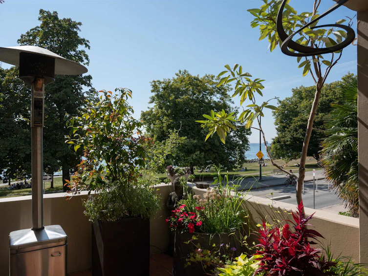 102-2015 Beach Avenue, Vancouver, BC, V6G 1Z3 - 14