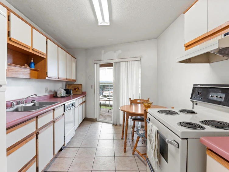 110-9540 Cook Street, Chilliwack, BC, V2P 7T6 - 13