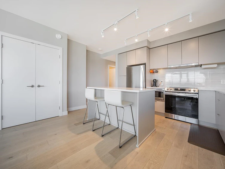 1602-8725 University Crescent, Burnaby, BC, V5A 0G2 - 10