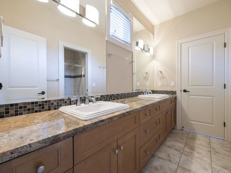 3411 Semlin Drive, Richmond, BC, V7C 5W8 - 26