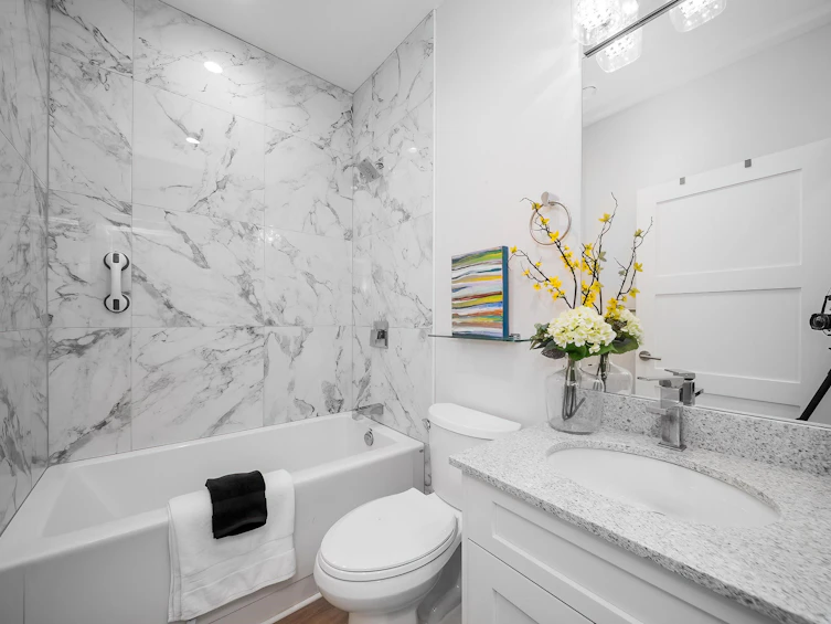 2753 Alma Street, Vancouver, BC, V6R 3S3 - 23