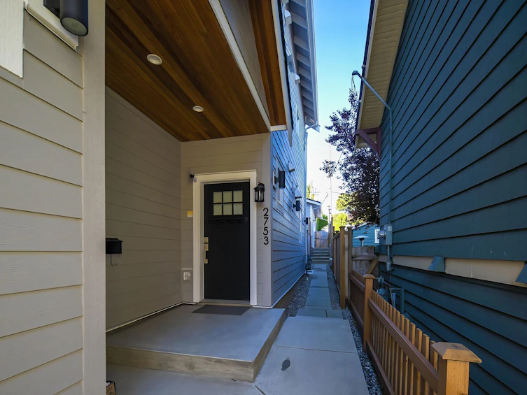 2753 Alma Street, Vancouver, BC, V6R 3S3 - 35