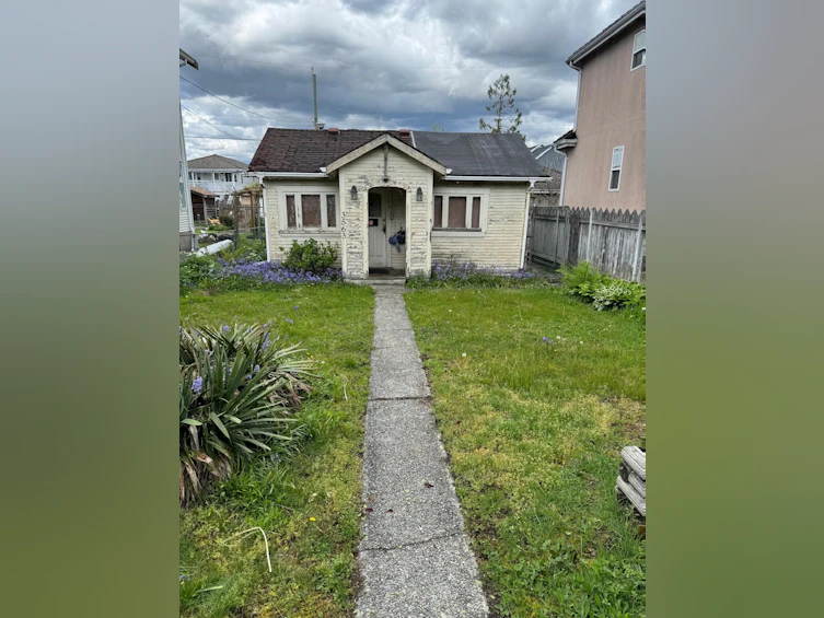 3563 E 25th Avenue, Vancouver, BC, V5R 1K3