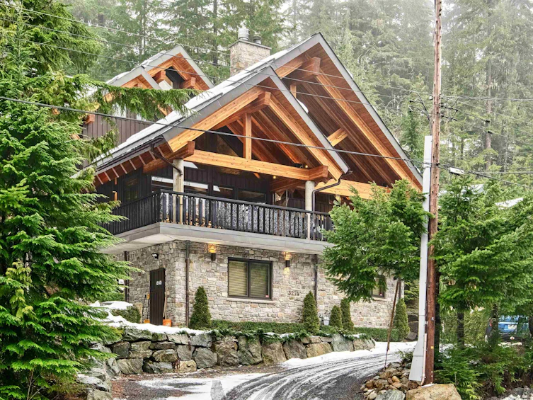 3274 Arbutus Drive, Whistler, BC, V0N 1B3 - 35