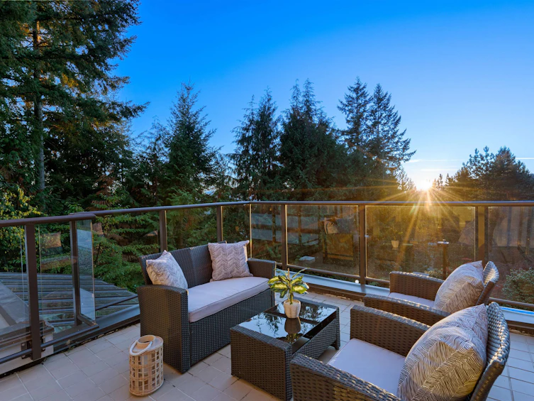 4556 Woodgreen Drive, West Vancouver, BC, V7S 2V2 - 8