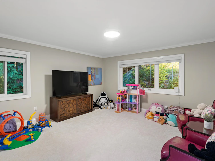 4556 Woodgreen Drive, West Vancouver, BC, V7S 2V2 - 28