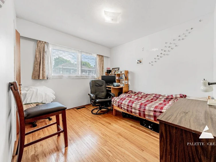 5074 Nanaimo Street, Vancouver, BC, V5P 4J1 - 9