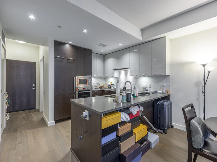 421-4033 May Drive, Richmond, BC, V6X 0T3 - 17
