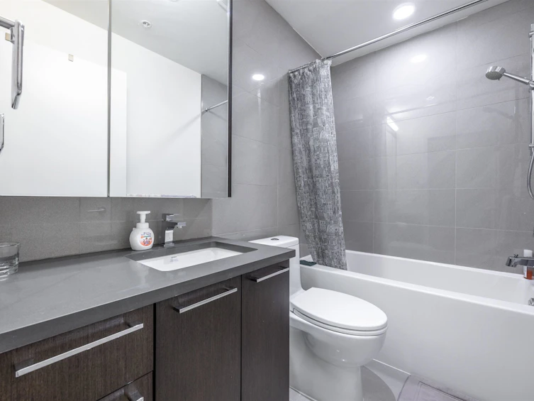421-4033 May Drive, Richmond, BC, V6X 0T3 - 19