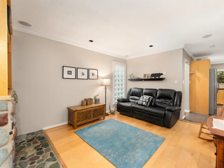 40618 Perth Drive, Squamish, BC, V0N 1T0 - 8