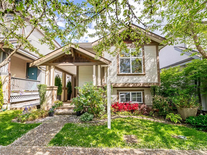 10312 243rd Street, Maple Ridge BC V2W 1Y2