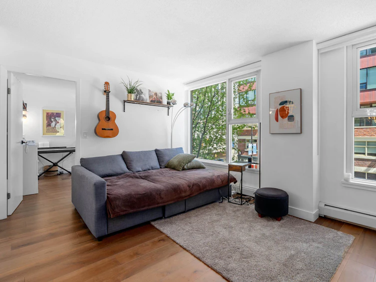 306-1318 Homer Street, Vancouver, BC, V6B 6A7 - 2