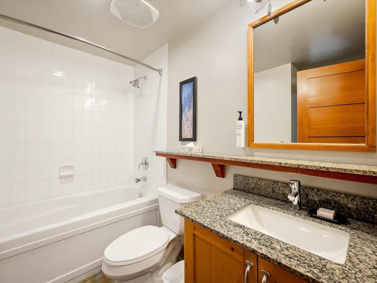 424D-2036 London Lane, Whistler, BC, V8E 0N7 - 18