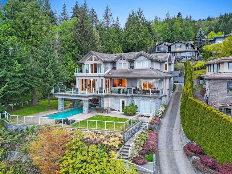 1533 Errigal Place, West Vancouver, BC, V7S 3H1 - 38