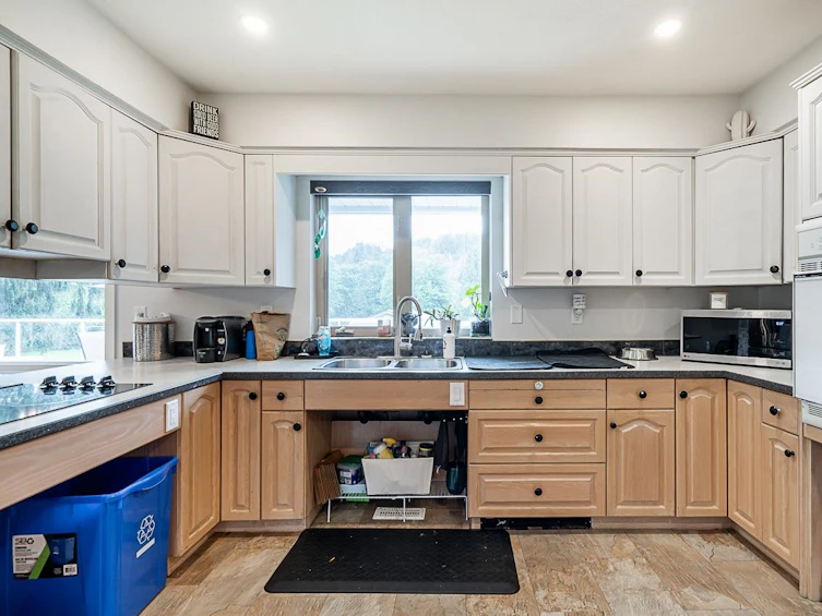 4985 Willet Road, Abbotsford, BC, V3G 2E8 - 8