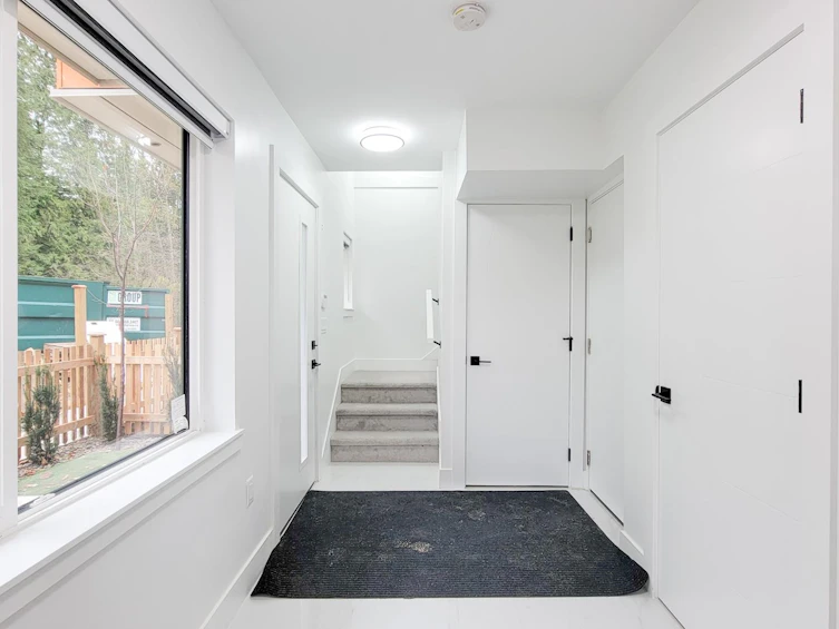33-13895 64 Avenue, Surrey, BC, V3W 1Y7 - 2