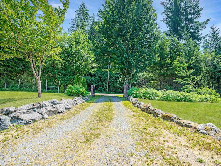 1185 Columbia Valley Road, Columbia Valley, BC, V2R 4X6 - 3