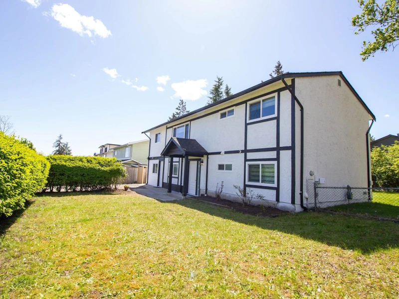 6125 175a Street, Surrey BC V3S 5E9
