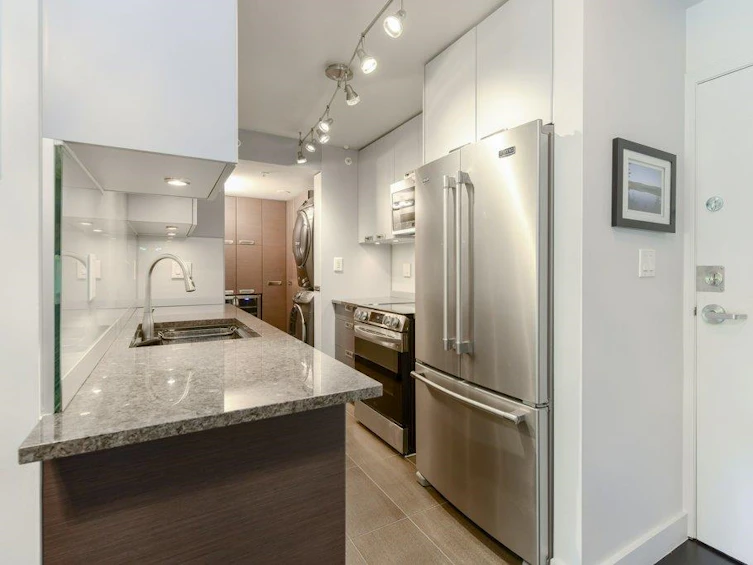 402-939 Homer Street, Vancouver, BC, V6B 2W6 - 11