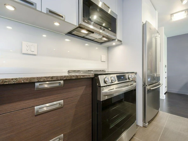 402-939 Homer Street, Vancouver, BC, V6B 2W6 - 12