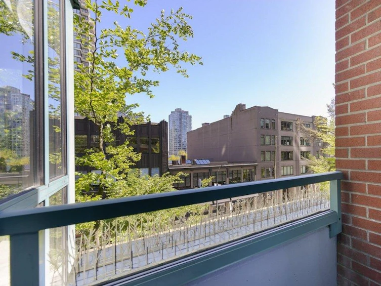 402-939 Homer Street, Vancouver, BC, V6B 2W6 - 19