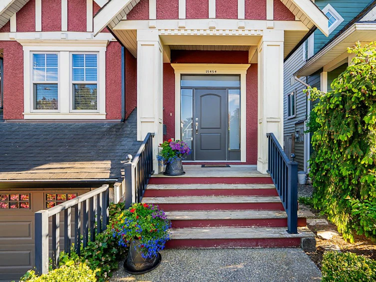 15454 Goggs Avenue, Surrey, BC, V4B 2N6 - 3