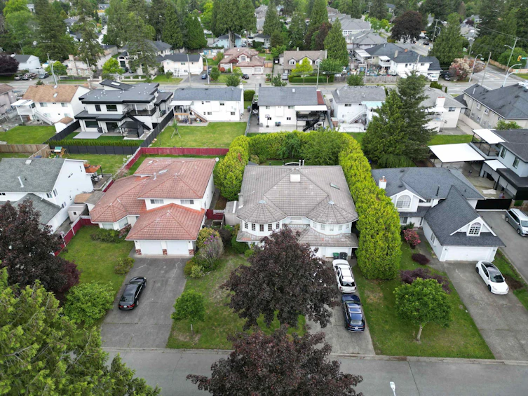 15561 91a Avenue, Surrey, BC, V3R 9X1 - 30