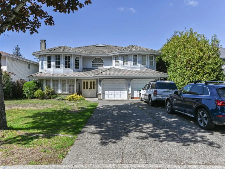 15561 91a Avenue, Surrey, BC, V3R 9X1 - 2
