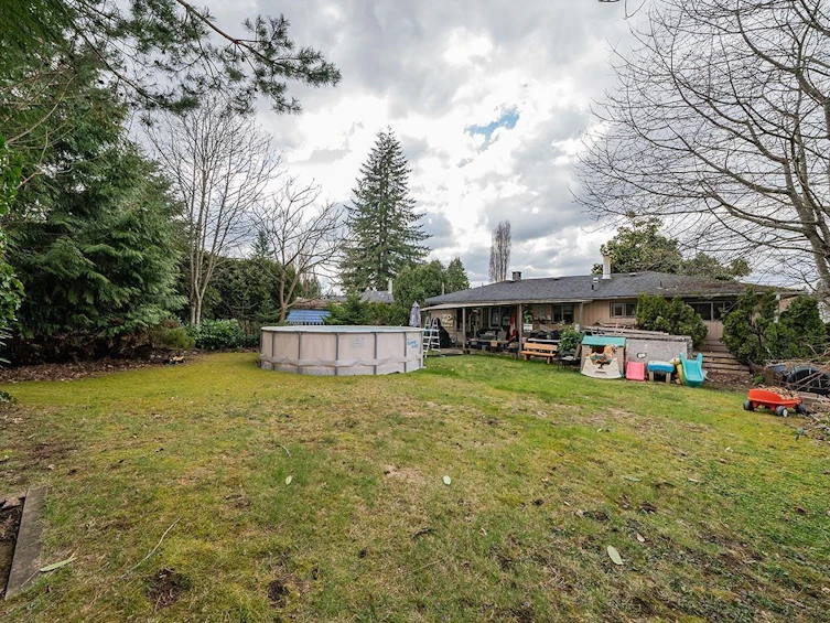 11676 210 Street, Maple Ridge, BC, V2X 4Y1 - 12