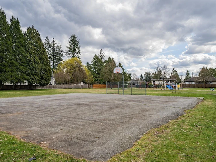 11676 210 Street, Maple Ridge, BC, V2X 4Y1 - 13