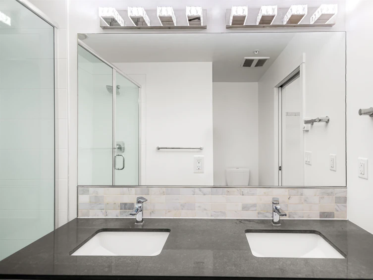 101-15628 104, Surrey, BC, V4N 2J3 - 12