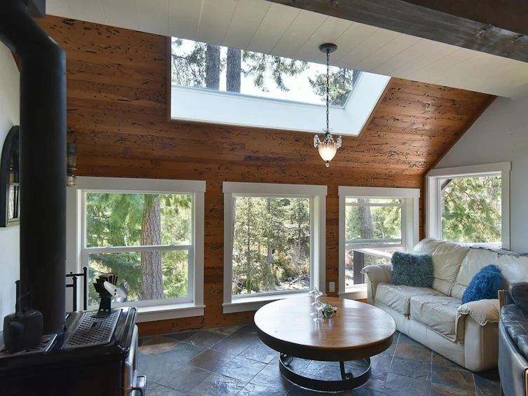5527 Sans Souci Road, Halfmoon Bay, BC, V7Z 1B6 - 6