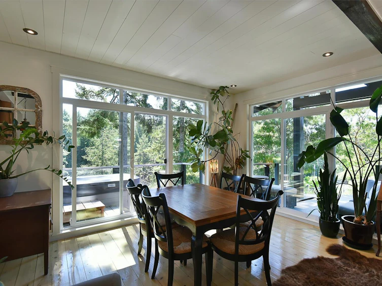 5527 Sans Souci Road, Halfmoon Bay, BC, V7Z 1B6 - 8