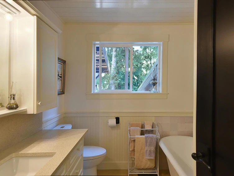 5527 Sans Souci Road, Halfmoon Bay, BC, V7Z 1B6 - 20