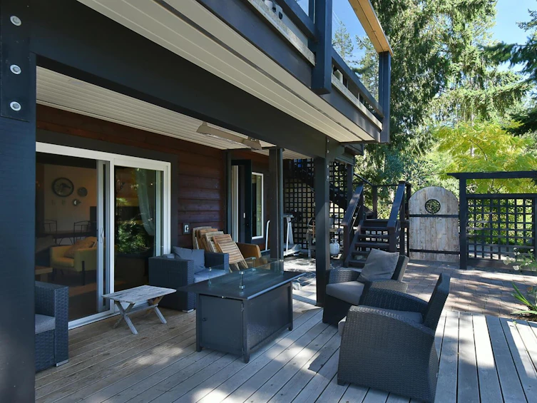 5527 Sans Souci Road, Halfmoon Bay, BC, V7Z 1B6 - 31