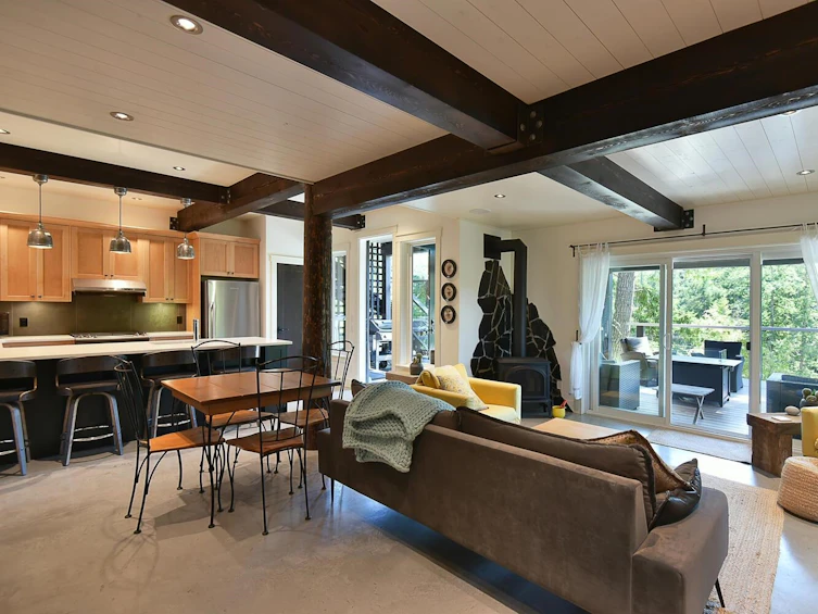 5527 Sans Souci Road, Halfmoon Bay, BC, V7Z 1B6 - 35