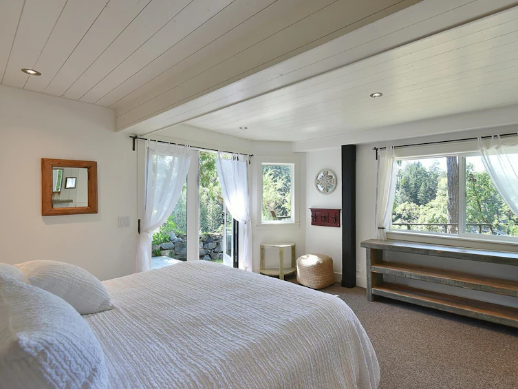 5527 Sans Souci Road, Halfmoon Bay, BC, V7Z 1B6 - 37