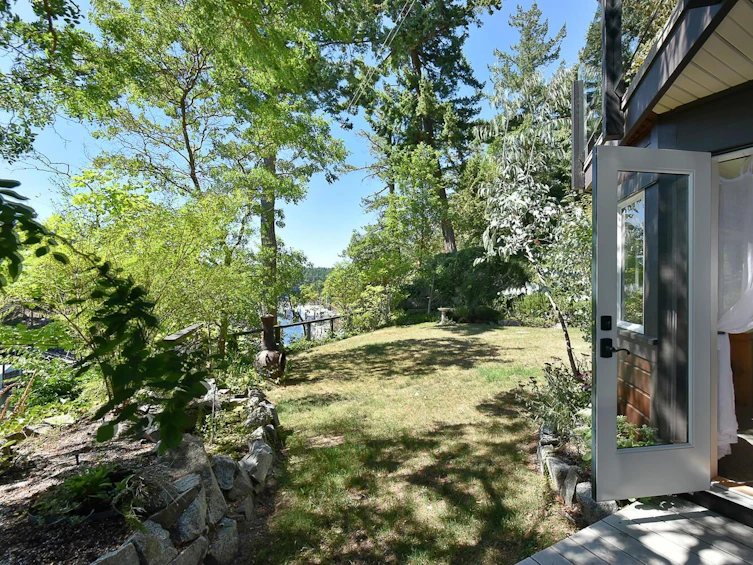 5527 Sans Souci Road, Halfmoon Bay, BC, V7Z 1B6 - 38
