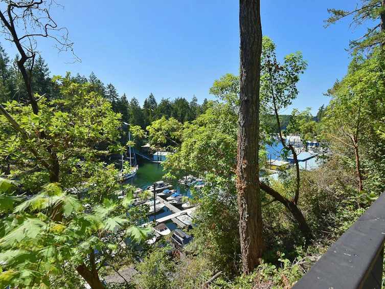 5527 Sans Souci Road, Halfmoon Bay, BC, V7Z 1B6 - 39