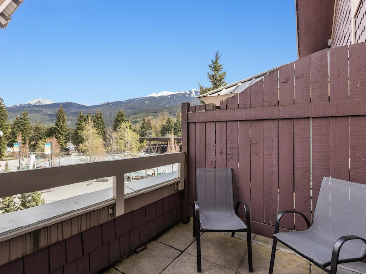303-4338 Main Street, Whistler, BC, V8E 1B4 - 3