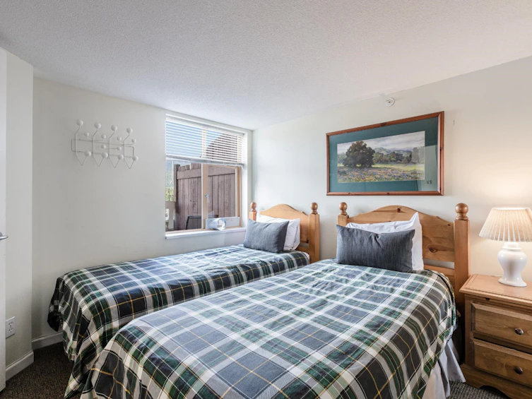 303-4338 Main Street, Whistler, BC, V8E 1B4 - 11