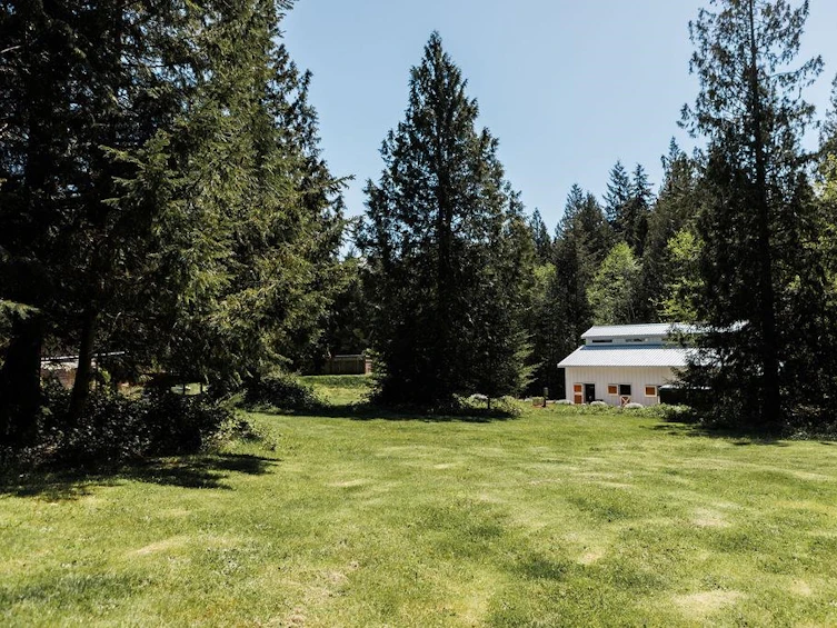 3368 Linwood Road, Roberts Creek, BC, V0N 2W1 - 8