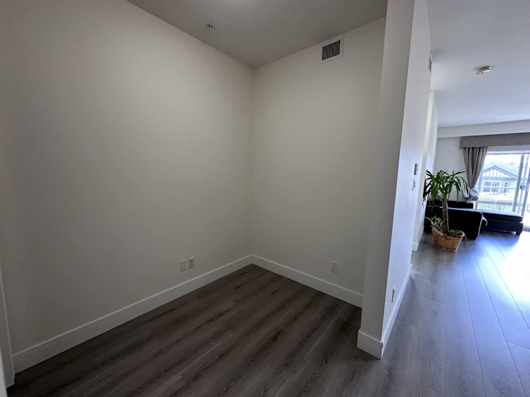 302-6011 No. 1 Road, Richmond, BC, V7C 1T4 - 8