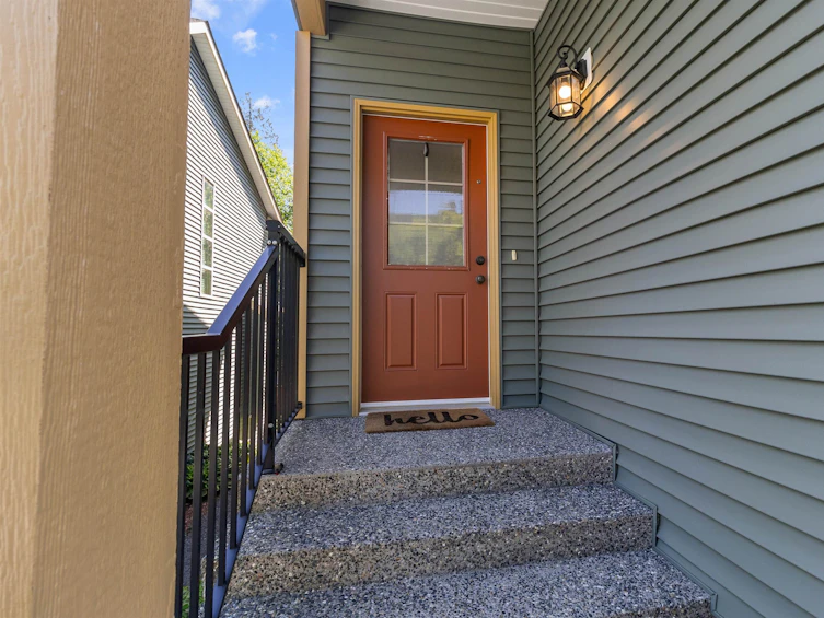 8-36169 Lower Sumas Mountain, Abbotsford, BC, V3G 0B5 - 3